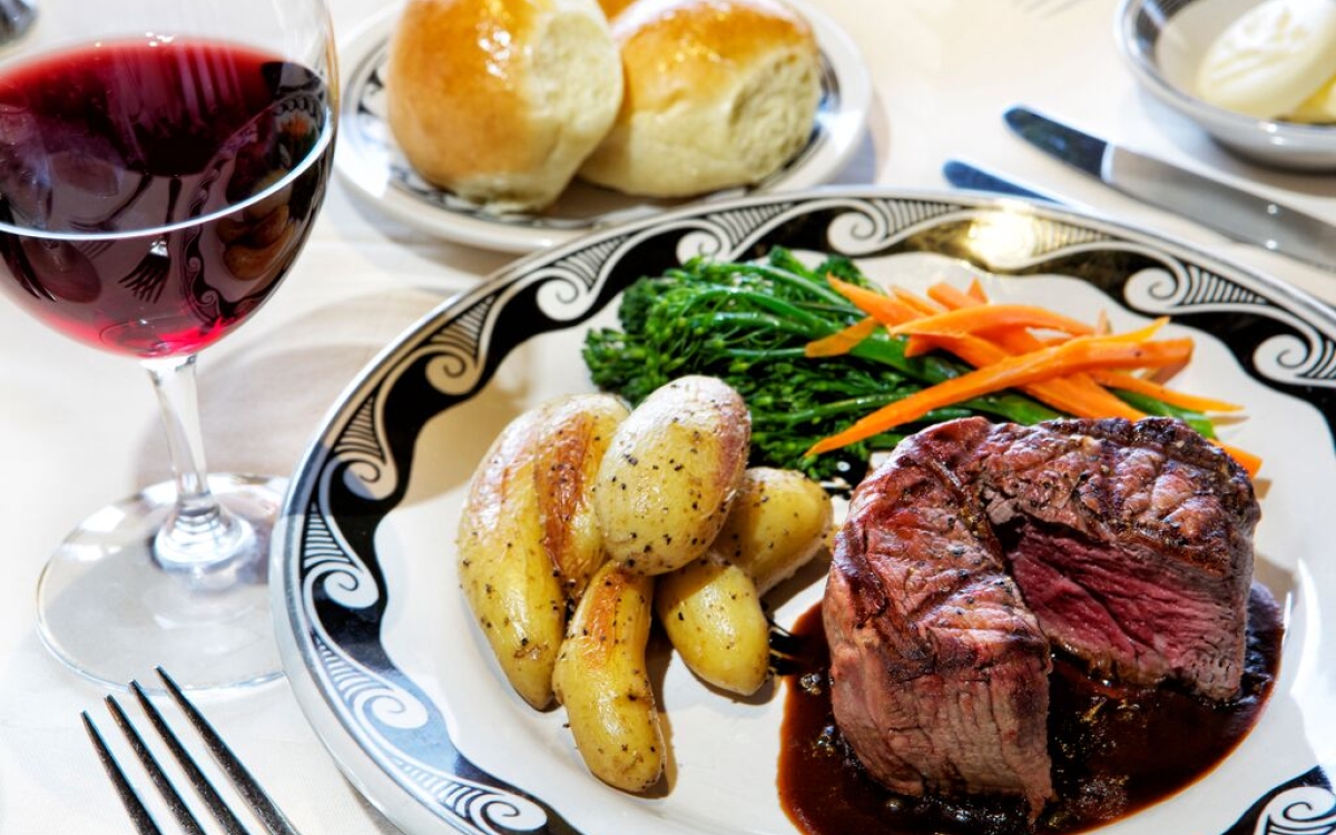 El Tovar, Grand Canyon, AZ, Dinner