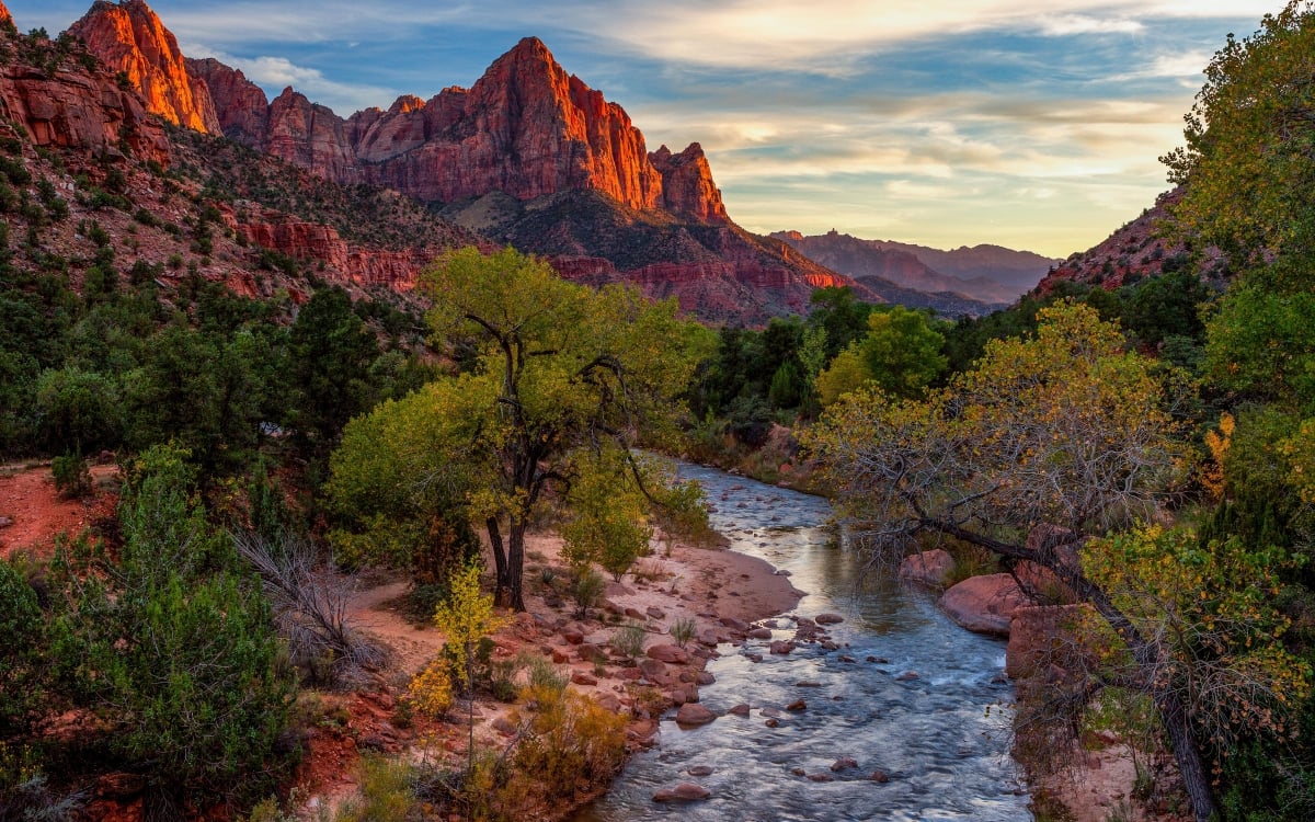 river flowing through zion national park in utah