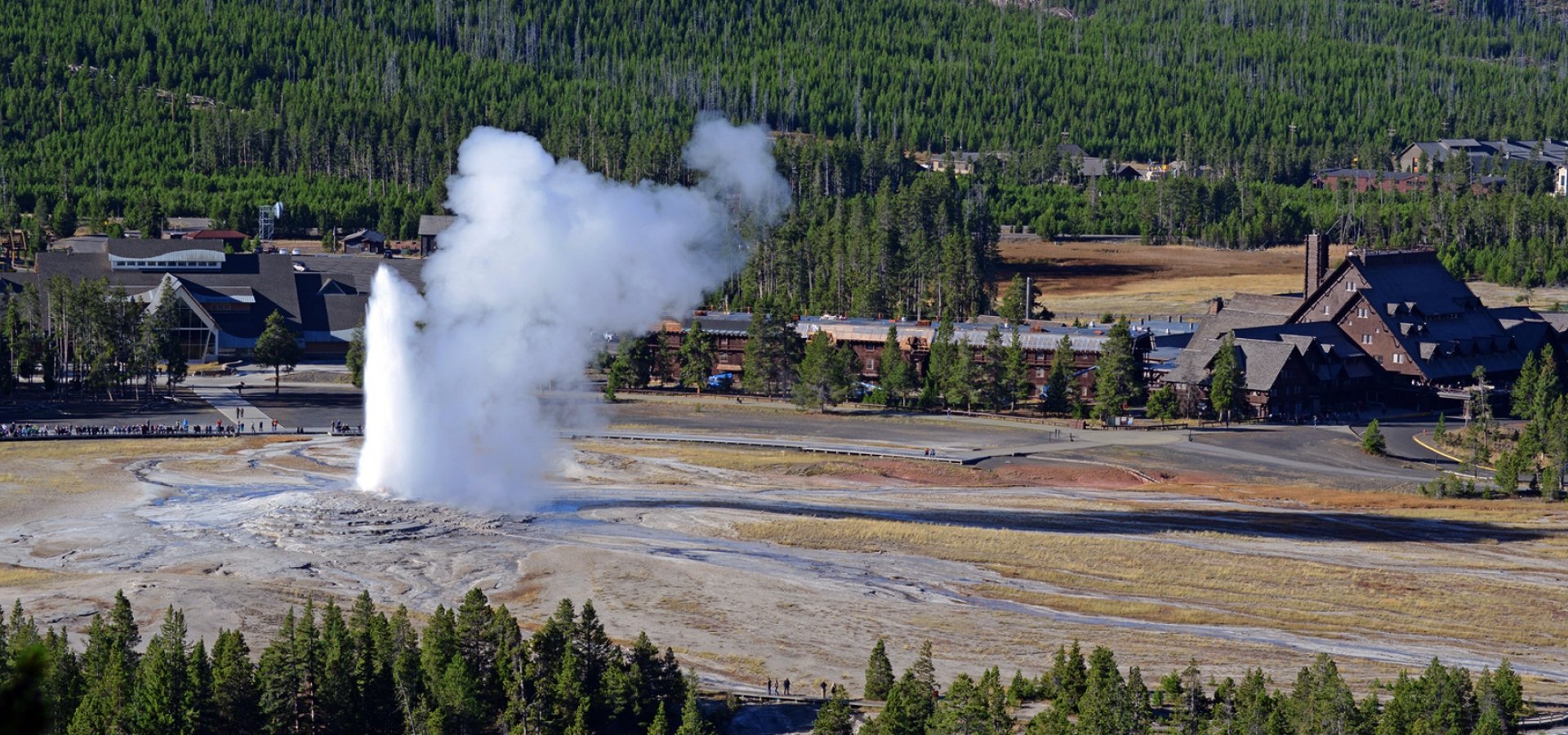 Yellowstone National Park Mt Train Vacations Amtrak Vacations