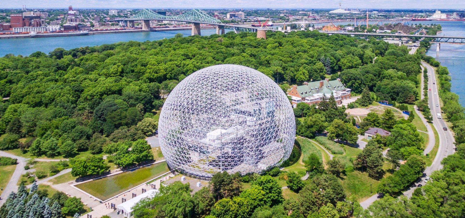 Montreal & Quebec City Roundtrip from New York City | Amtrak Vacations®