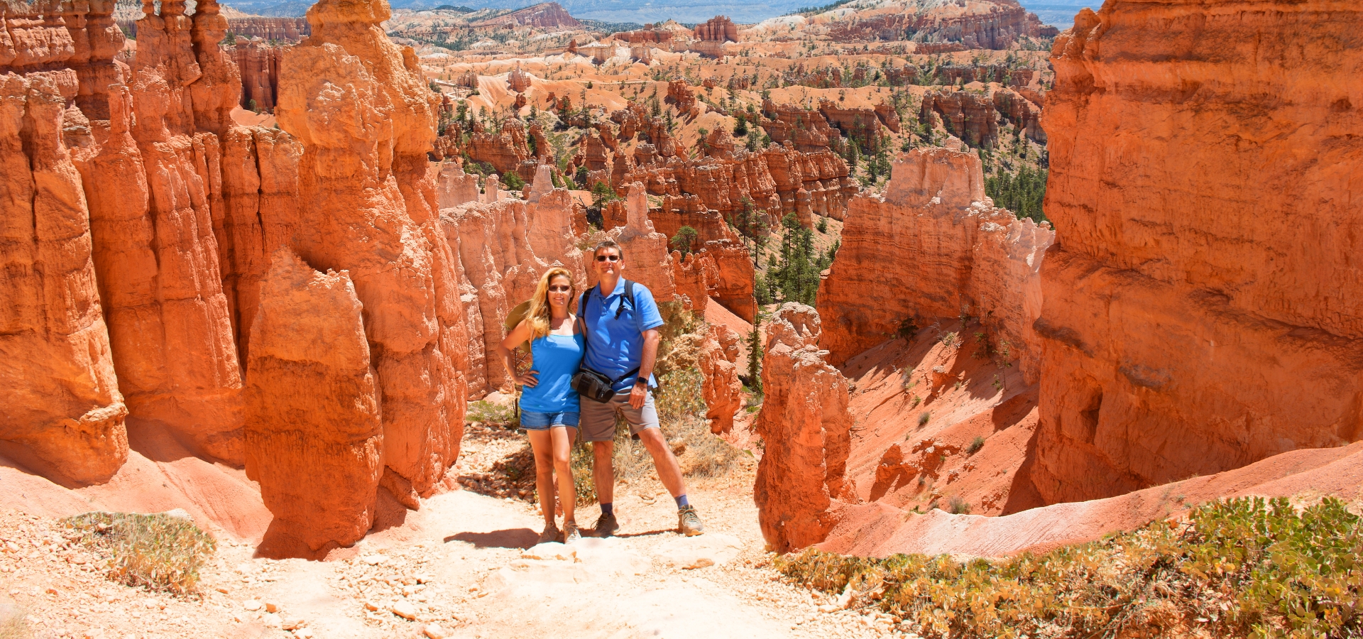 couple standing at bryce national park