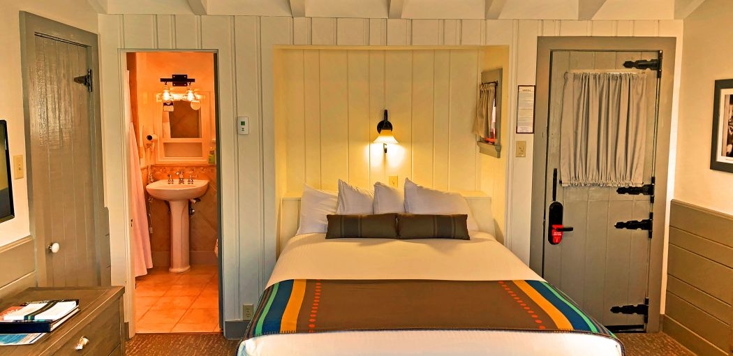 Bright Angel Lodge, Arizona, Room