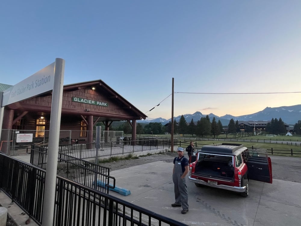 avus-east-glacier-park-station_web.jpg
