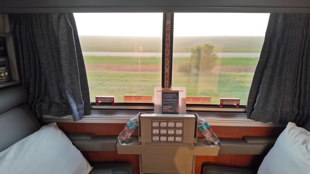 avus_inside-roomette_web.jpg