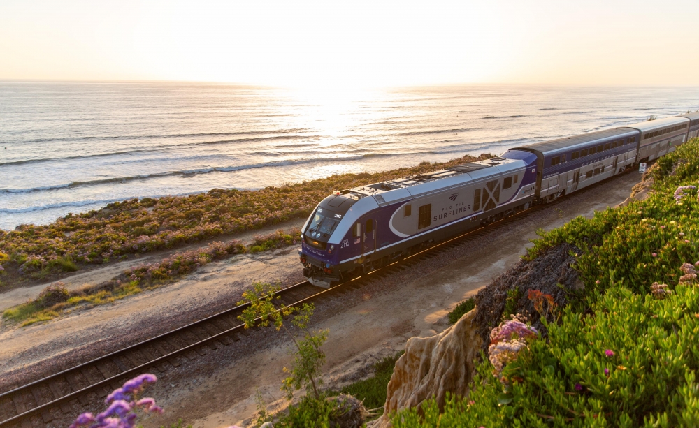 pacific surfliner on californian coast with ocean view