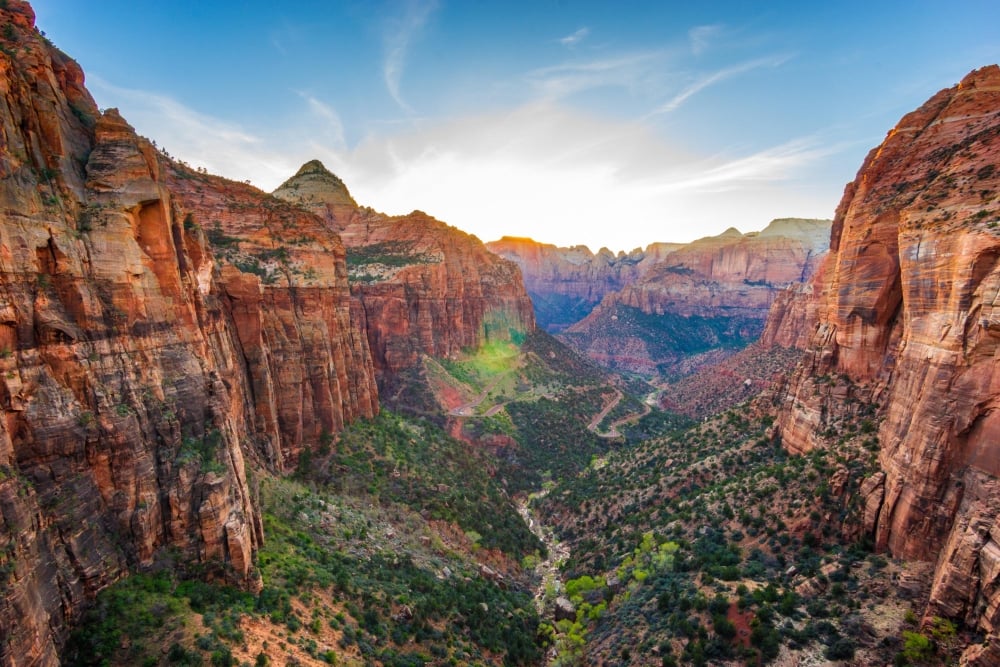 zion-national-park_107801683_web.jpg